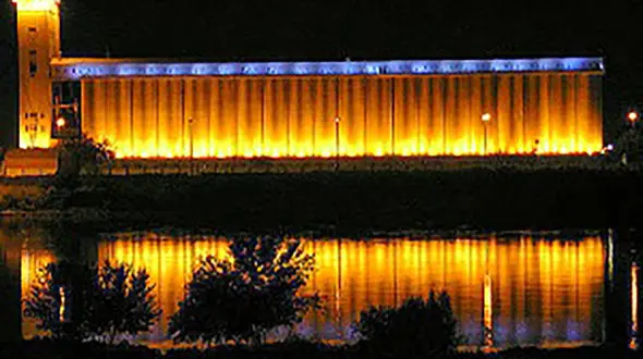 ماجرای جنجالی فروش سیلوی اهواز چیست؟