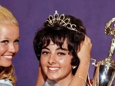 عکس ها  سفر در زمان / جذابیت دختران شایسته ایران / از اولین ملکه زیبایی ایران تا چهاردهمین قبل انقلاب 