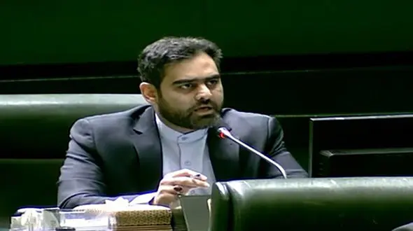 انتقاد تند ثابتی از فرمانده سپاه تهران و وزیر اقتصاد