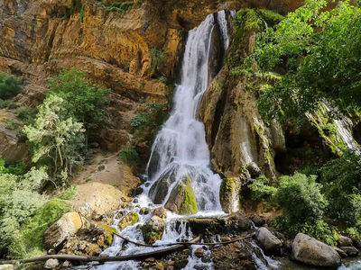  آبشار آب سفید لرستان ، عروس آبشارهای ایران +فیلم