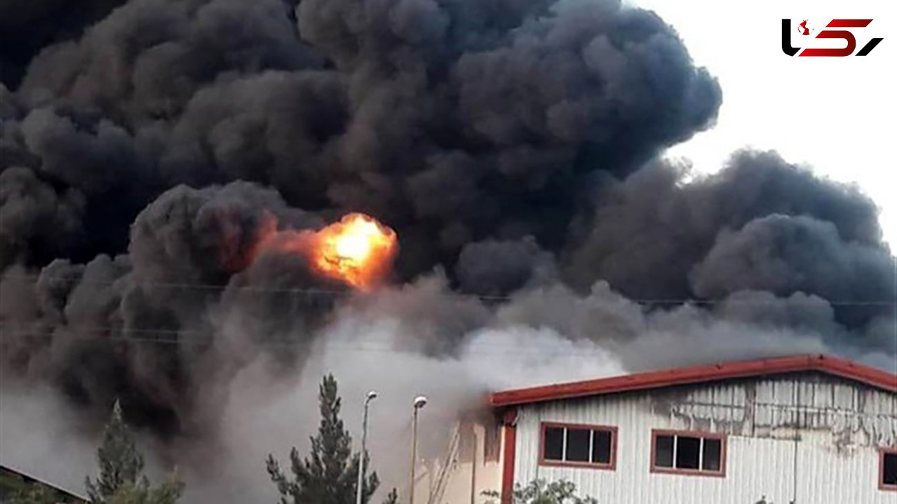 آتش‌سوزی در سوله تجاری در کرج