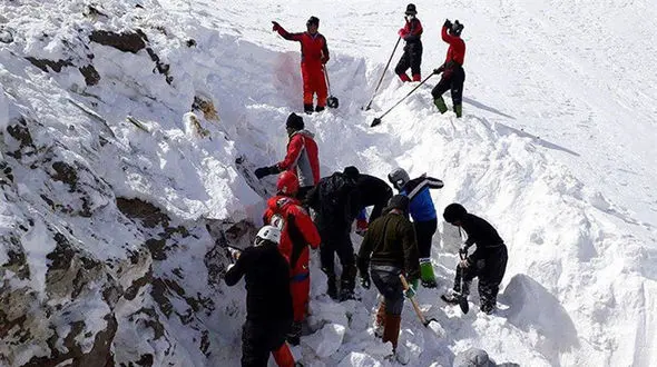  جست‌وجوی پیکر جانباختگان هواپیمای ATR۷۲ به‌روایت تصویر 