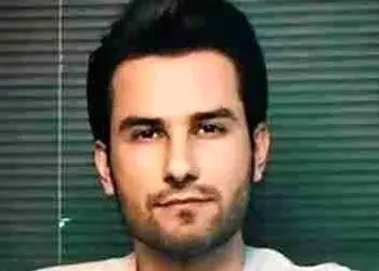 دانلود آهنگ باشکوه مهدی احمدوند / چه کاری با من نبودنت کرد