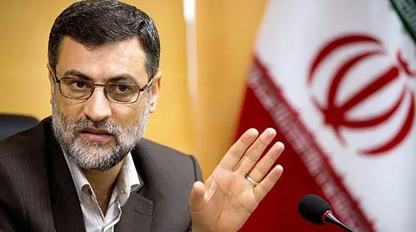 قاضی‌زاده هاشمی: ۲ وزیر دیگر روحانی تغییر کنند کابینه از نصاب می‌افتد