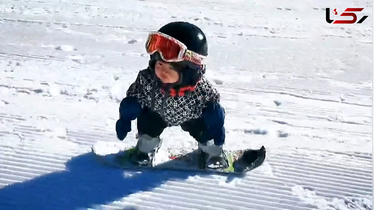 مهارت عجیب دختربچه 11 ماهه در اسنوبرد سواری + فیلم