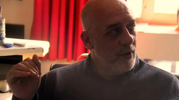 بررسی موسیقی فیلم نگار به کارگردانی رامبد جوان