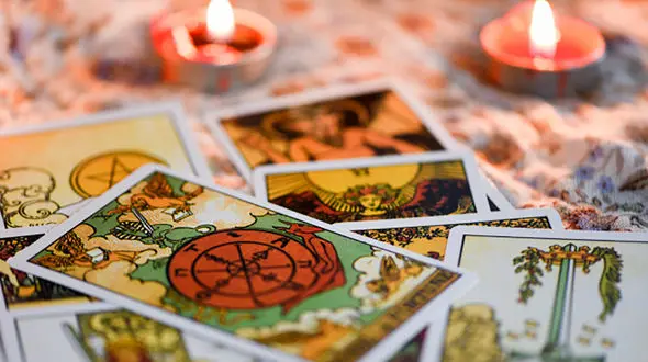 فال تاروت کبیر چهارشنبه 19 مرداد / خردادی ها منتظر یک ضرر مالی باشند !