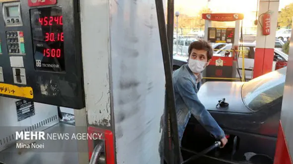 مصرف بنزین خودروهای ایرانی ۳ برابر استاندارد جهانی است !