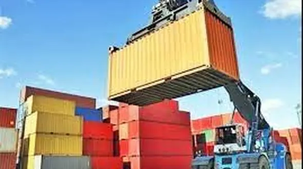 صادرات منطقه آزاد ارس به 9 کشور جهان 235 میلیون دلاری شد