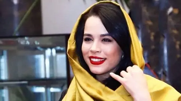 فیلم شوخی جنجالی و طنزآمیز منوچهر هادی با ملیکا شریفی نیا