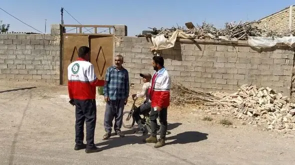 فیلم حضور افغان ها در خیابان ها بعد از زلزله های شدید