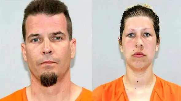 از چهره این زن شکنجه گری می بارد ! / پسر 12 ساله بدون لباس چه رازی داشت + عکس / میسوری