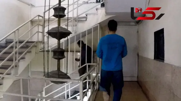 فیلم گفتگو با شرور مسلح نظام آباد تهران ! / شلیک دقیق پلیس زمین گیرش کرد !