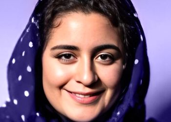 خونه و محل زندگی دنج فاطیما بهارمست، نغمه سریال ازسرنوشت به سبک خونه های شیراز با چیدمان گیاه پرنده بهشتی+عکس