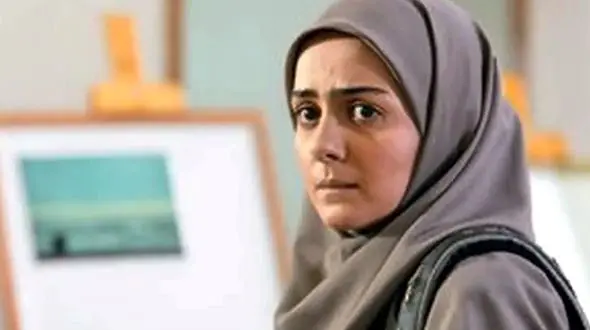 بیتا سحرخیز بازیگر "سریال ماه و پلنگ" دست به عصا شد+عکس پربازدید از خانم بازیگر