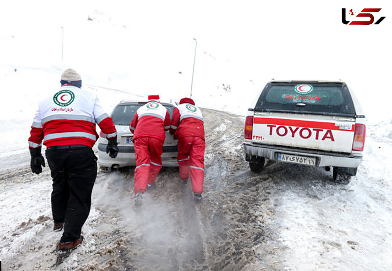 نجات 93 نفر از برف و کولاک در آذربایجان غربی