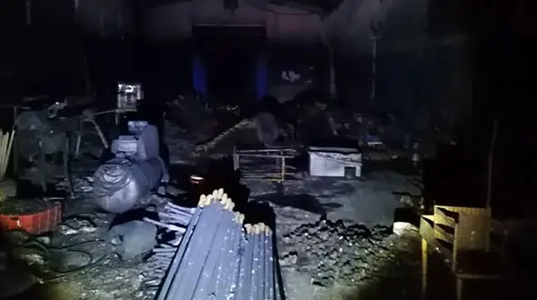  آتش‌سوزی هولناک 2 کارگاه تولیدی در شهرک صنعتی خضرا کرمان 