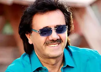 دانلود ریمیکس شنیدنی «لایو کنسرت معین»  /  ورژن طولانی با بهترین اجراهای عاشقانه