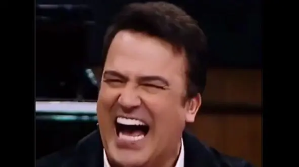 فیلم روده بری از حامد آهنگی ! / به آقای بازیگر: حاضری خانومت گوشیت رو چک کنه !