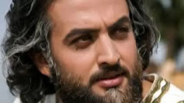 (عکس)نگاهی به تیپ و استایل متفاوت و جنجالی مصطفی زمانی(بازیگر نقش یوسف پیامبر)؛ مطمئنم با دیدن این عکس تعجب میکنی، چه تغیر شیک و متفاوتی 