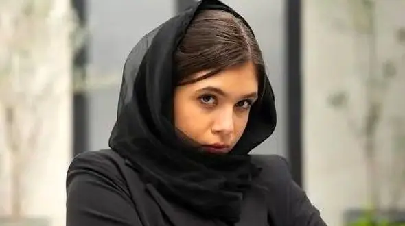 فیلم/ نفس دختر پژمان بازغی جای احسان علیخانی در برنامه عصر جدید را گرفت