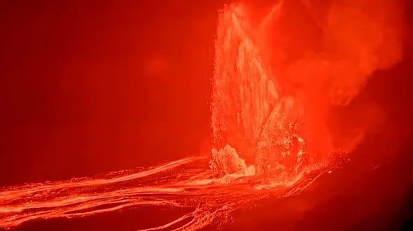 فیلم فوران دیدنی آتشفشان کیلاویا در هاوایی