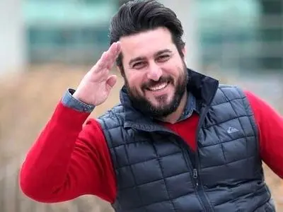 عکس ها / رونمایی از دختر زیبای محسن کیایی،مجری پر شور و انرژی برنامه1001  / پدر دختر بودن این شکلیه که صورت اینجوری میشه ...