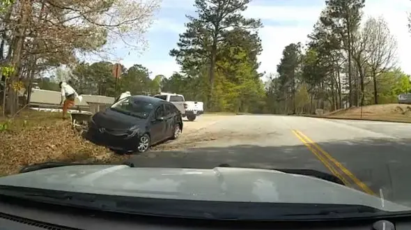 فیلم تعقیب و گریز هالیودی پلیس و 2 متهم  