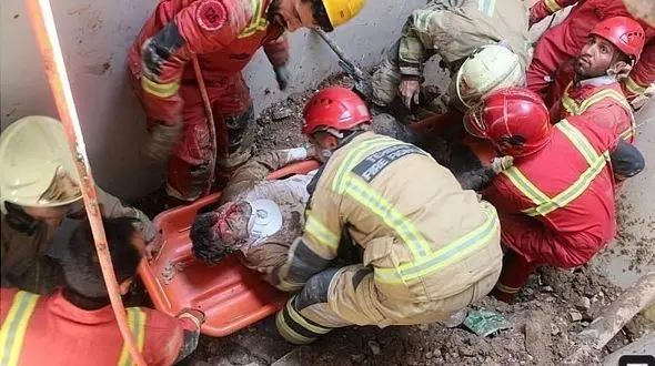  زنده به گور شدن یک جوان در تهران+ تصاویر 