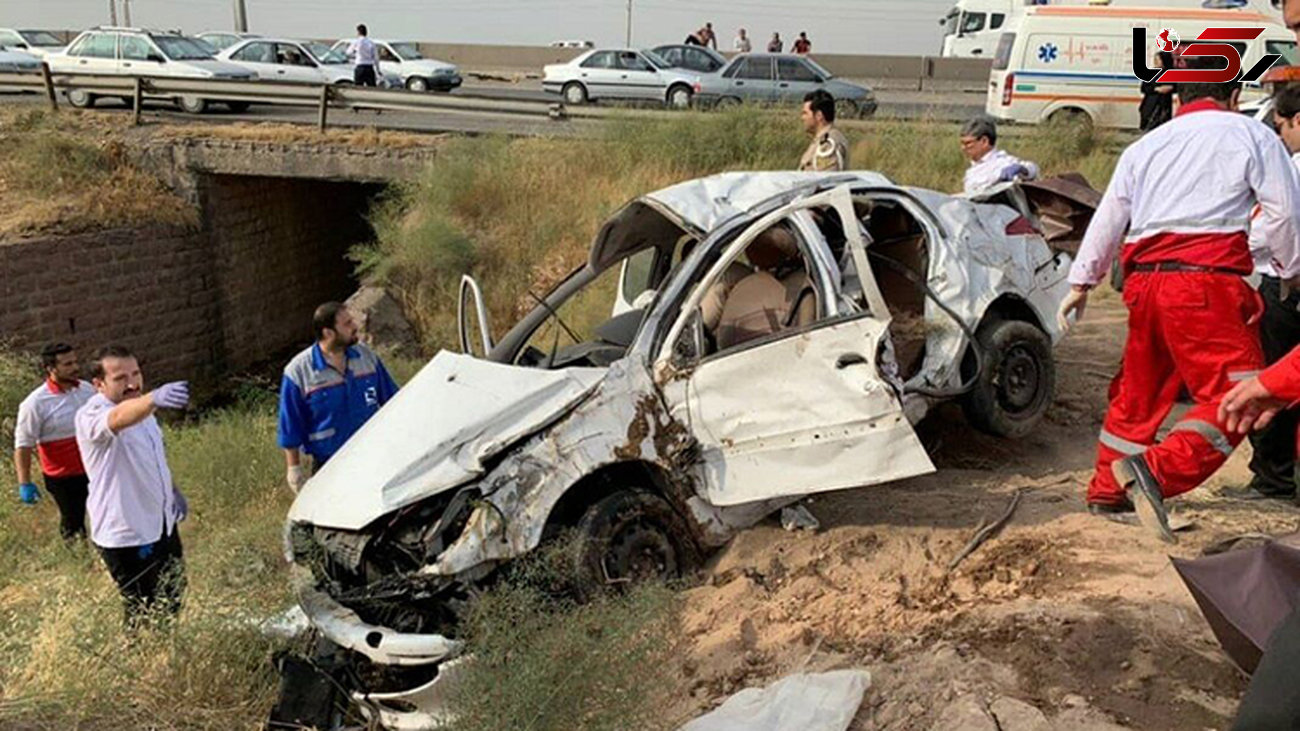 واژگونی مرگبار یک خودرو 206 در محور قزوین- تهران +عکس