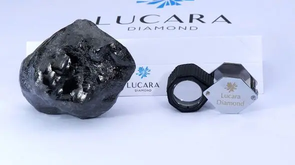 دومین الماس بزرگ دنیا فروخته شد + عکس