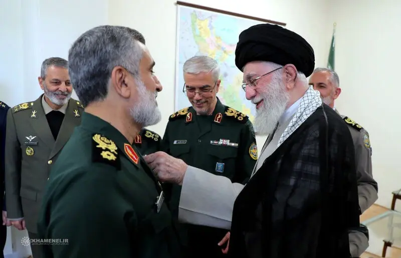 رهبر شهید
