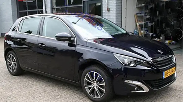 کشف خودروی فوق لاکچری در کرمانشاه+عکس