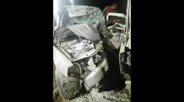 عکسی باورنکردنی از  یک تصادف / 2 کشته در اردکان