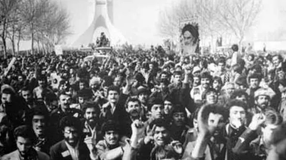 به مناسبت آغاز ۲۴۰-اُمین سالگرد پایتختی تهران / چگونه اصلاحات ارضی جرقه انقلاب را روشن کرد؟