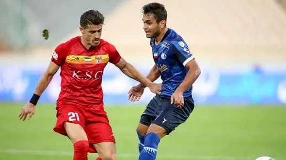 وریا غفوری: آجورلو بی معرفت است