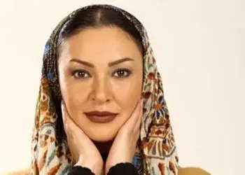 عکس| سفر به ایام قدیم؛ چهرۀ «زیبا بروفه» در 50 سالگی در پشت صحنه یک سریال جدید