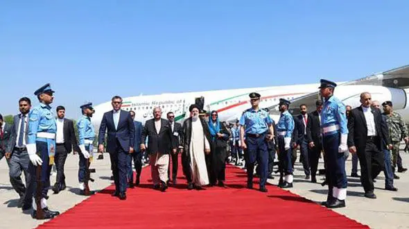 رئیس جمهور وارد اسلام آباد پاکستان شد