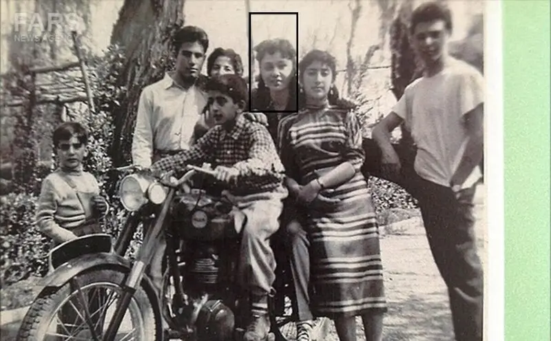 فرح دیبا و خانواده اش
