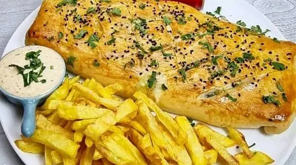 آموزش درست کردن استرامبولی ایتالیایی به سبک آشپزان حرفه ای