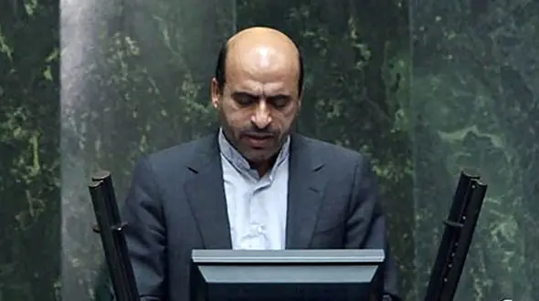 بازنشستگان نمی توانند با ۱۰ درصد افزایش حقوق مشکلاتشان را رفع کنند