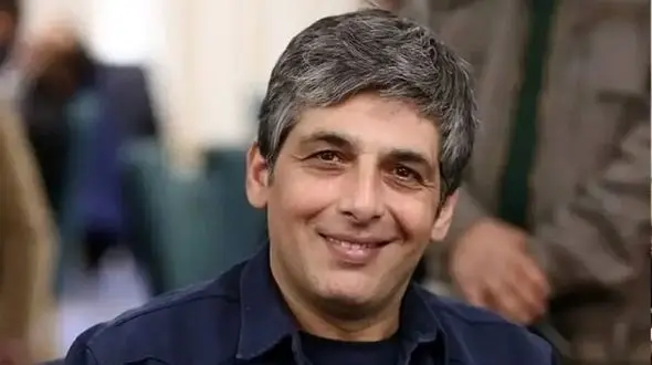 قدیمی‌ترین ویدیوی حمید گودرزی و چهره‌ی کاملا متفاوتش در سال 77/ +صدای تیتراژ اولین کار حمید گودرزی با صدای خودش/ باورتون میشد صدا و چهرش اینقدر تغییر کرده باشه؟