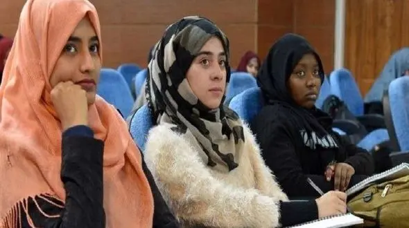 تحصیل ١٢٠٠ دانشجوی بین‌الملل در دانشگاه علوم پزشکی کرمانشاه/سه کشور جدید موفق به اخذ پذیرش شدند 