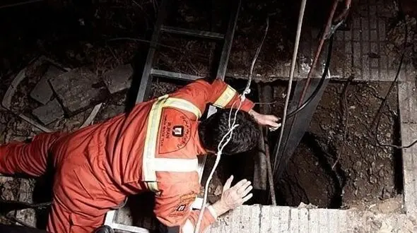 مرگ هولناک 3 کارگر بر اثر ریزش چاه + عکس