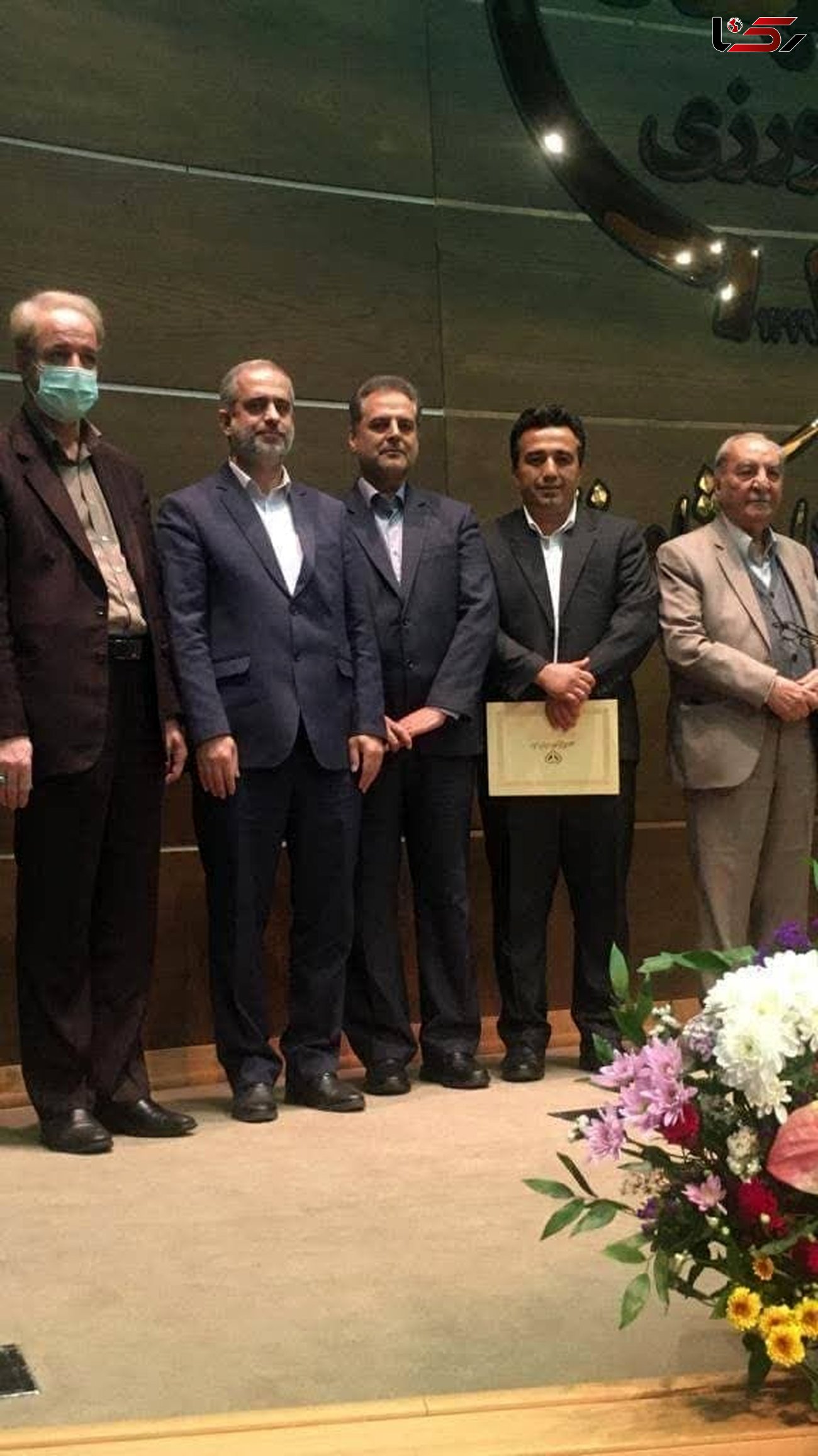 مدیر کل دامپزشکی قزوین به عنوان مدیر کل نمونه کشوری انتخاب شد
