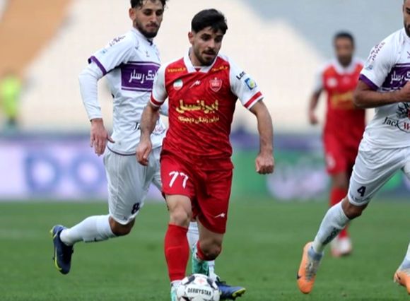 شوک به پرسپولیس در هفته اول: عمری بازی با فجر سپاسی را از دست داد