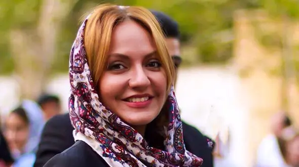 کشف حجاب مهناز افشار کامل شد !