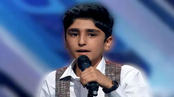 غوغای صدای جادویی قهرمان عصر جدید در حرم امام رضا (ع)  + فیلم نغمه خوانی علی طولابی 