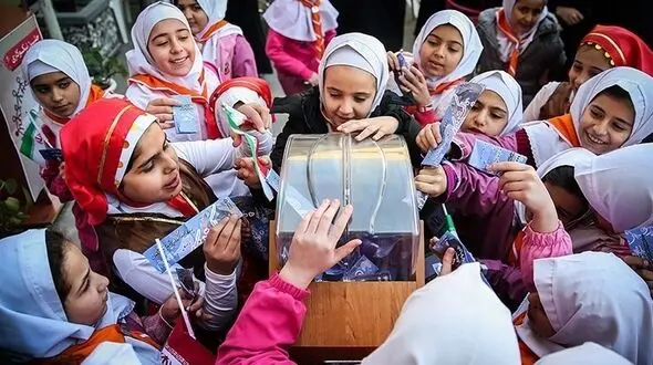 برگزاری مراسم جشن نیکوکاری در ۵۶۰۰ مدرسه استان اصفهان