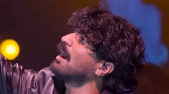 دانلود آواز باشکوه عرفان طهماسبی /  آهنگ منو از راه بدر کن من حریص اشتباهم  ... + متن کامل